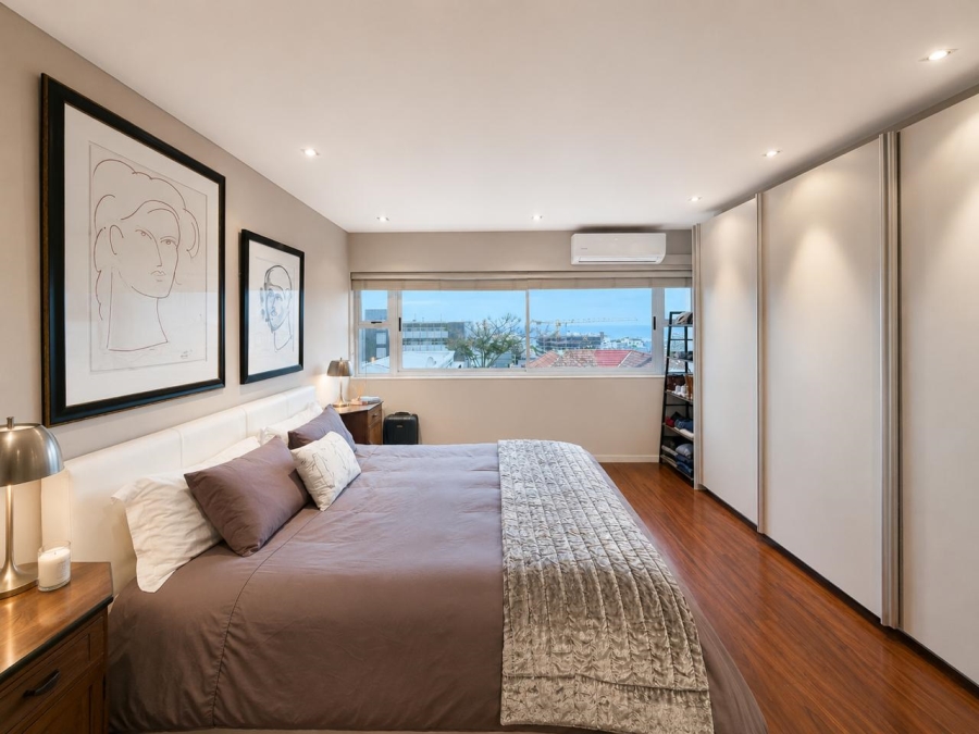 To Let 3 Bedroom Property for Rent in Sea Point Western Cape